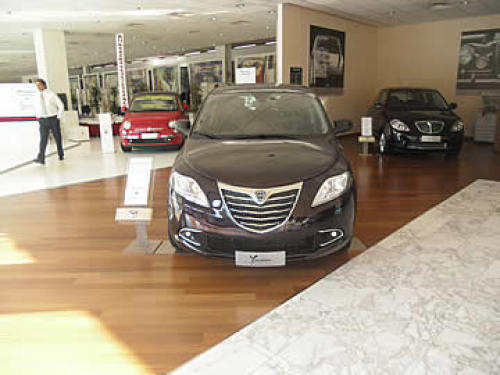 nuovo-lancia-ypsilon01.jpg