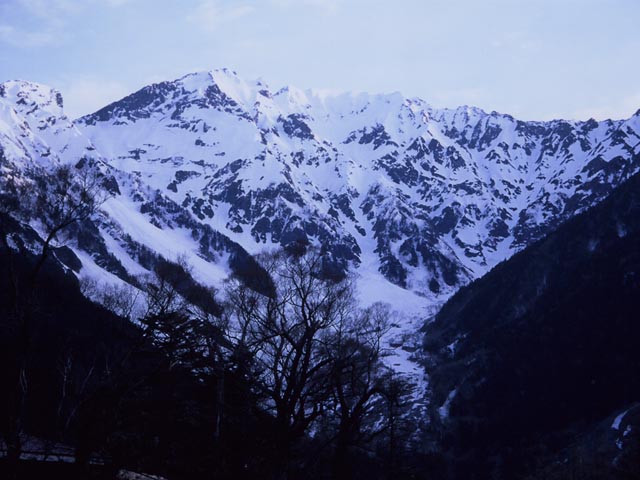 2011/5/3 上高地から穂高連峰１