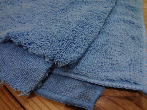 ダイソー マイクロファイバータオル 洗車