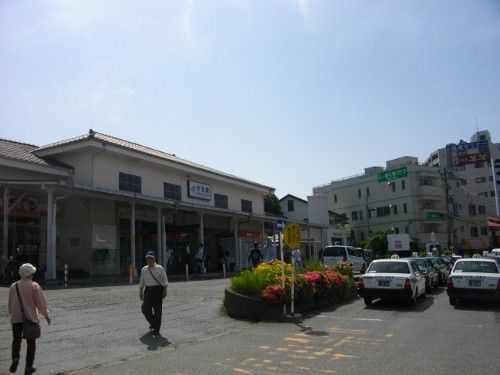 大楠山衣笠駅 (500x375).jpg