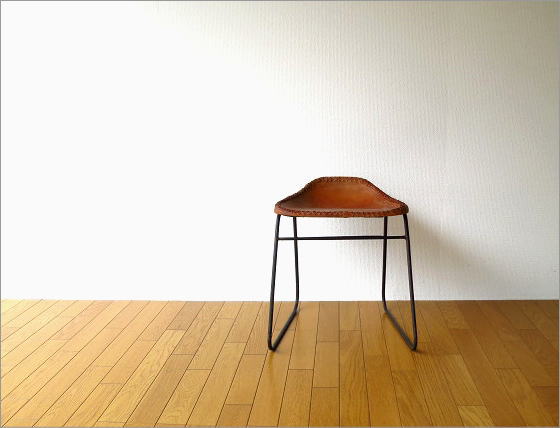 SAIKORO STOOL by TARO OKAMOTO | 気ままにプロダクトデザイン - 楽天