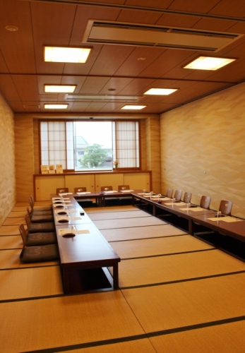 雅の間　16名様 (501x722).jpg