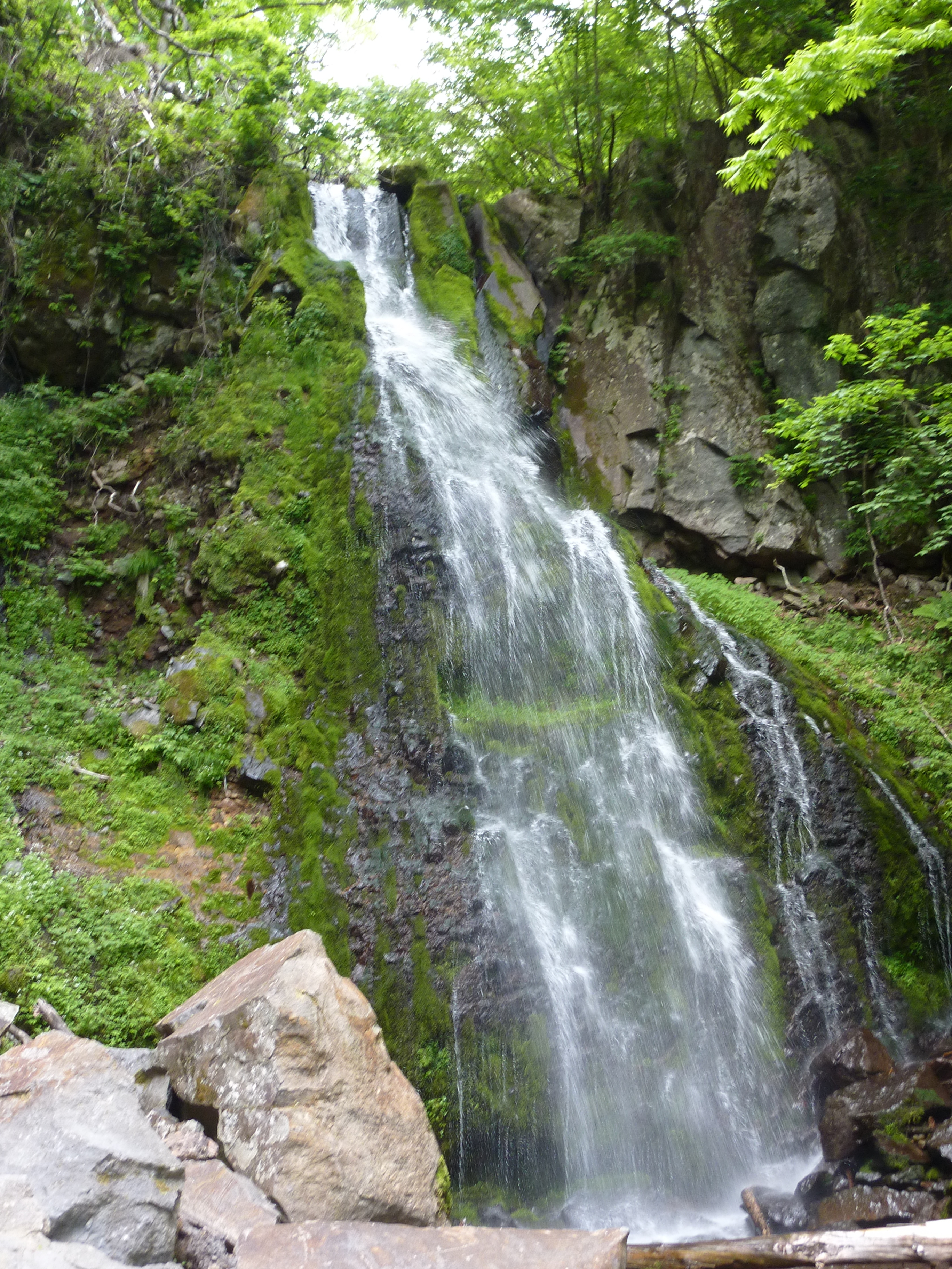 八岳の滝_メイン-2下.JPG