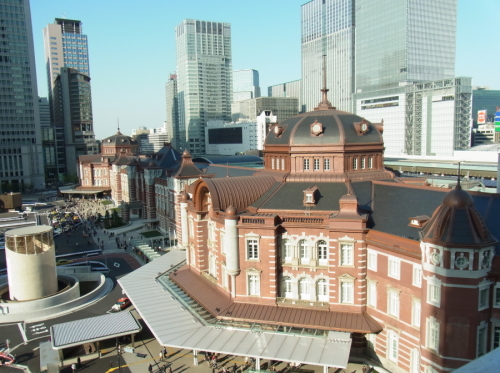 20130413　kitteより東京駅.jpg