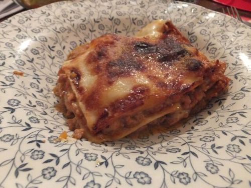 9 lunedi lasagna su piatto.jpg