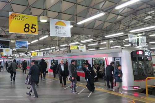 東横線(渋谷駅)旧ﾎｰﾑ最終日-03(HP用).jpg