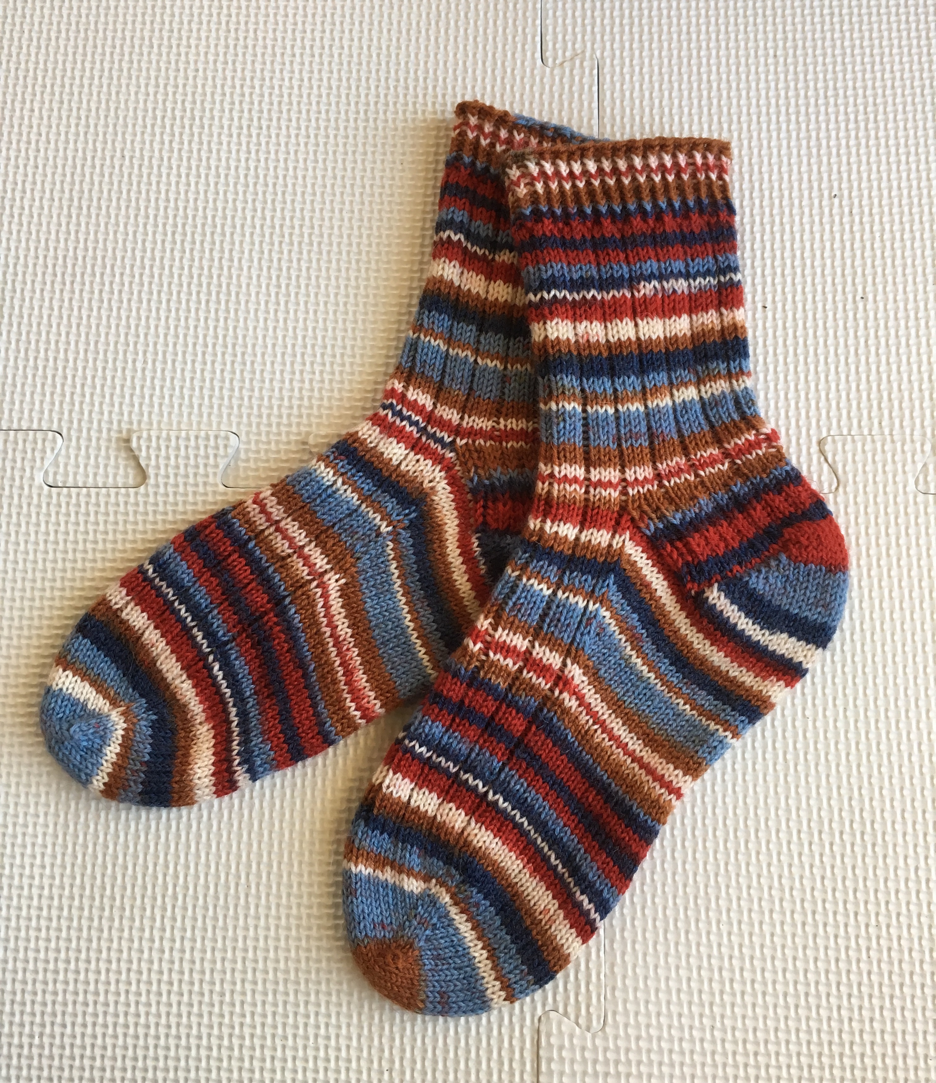 靴下 編み図 つま先から編む
