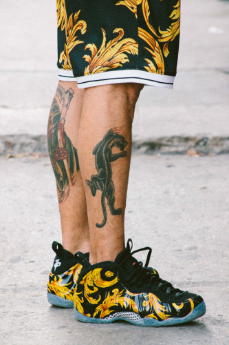 supreme-x-nike-air-foamposite-1-1.jpg