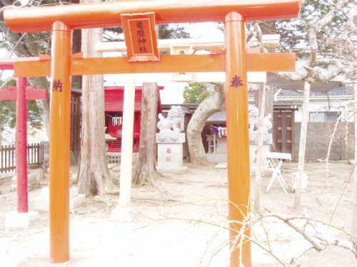 亀麿神社.JPG