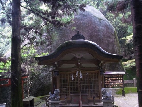 岩船神社と交野山 (3)0123.jpg