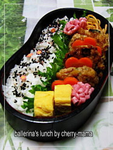 鶏バーグ弁当６.jpg