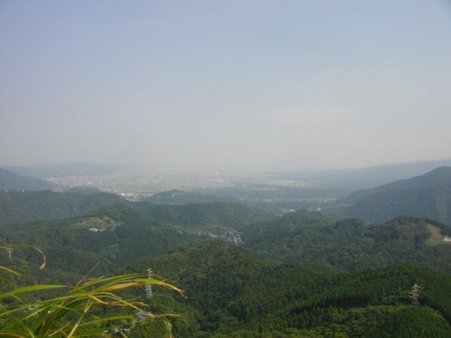 大野山下山道 小田原 (500x375).jpg