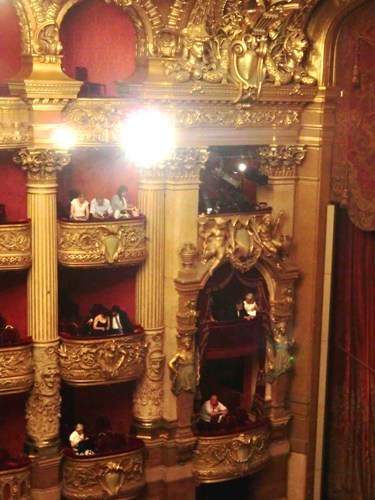 オペラ座後半の席.jpg