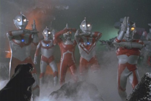 ウルトラマンa 第13話 死刑 ウルトラ5兄弟 美女 特撮 ドラマ