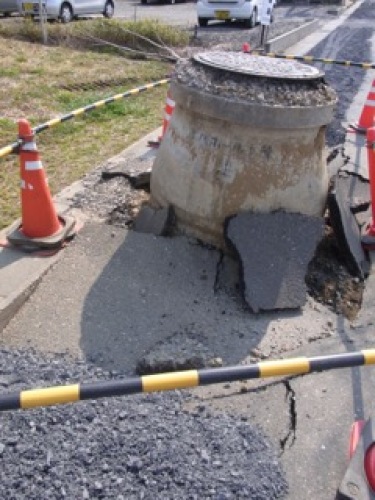 東日本大震災3.jpg