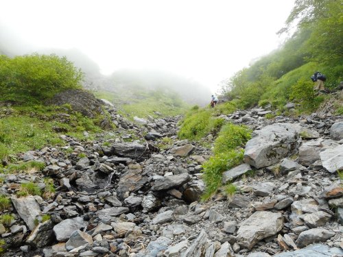 北岳左股登山道 (3).JPG