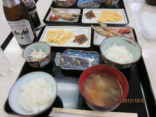 IMG_3397クロヨンの朝食.jpg