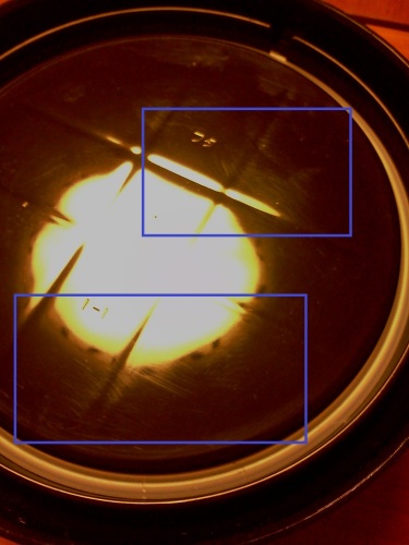 どんぶりランチ蓋内側のキズ