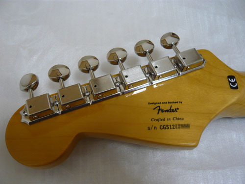 squier_fsr_classic_vibe_60s_lpb_head_backside.jpg