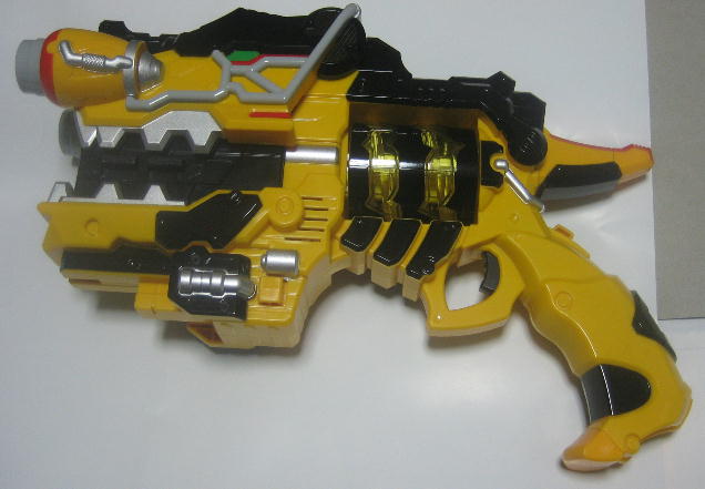ガブリボルバー