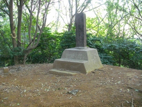 小机城富士仙元大菩薩 (500x375).jpg