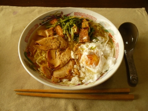 P1710269 (640x480)131202昼食インスタントラーメン(袋麺で作ったチャーシューメン).jpg