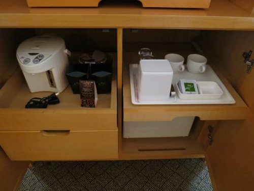 room-06.jpg