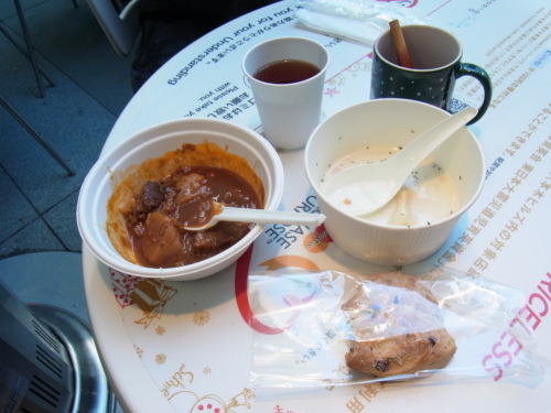 20131221六ヒル6 クリスマスマーケット.jpg