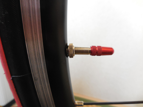 自転車 タイヤ はまらない ケブラー