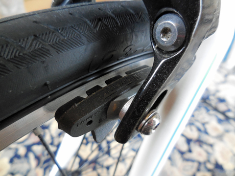 SHIMANO BR-R561 キャリパーブレーキ本体フロントのみ｜Yahoo