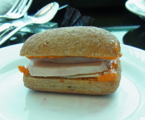 20130413コンラッド　11ハンバーガー.jpg