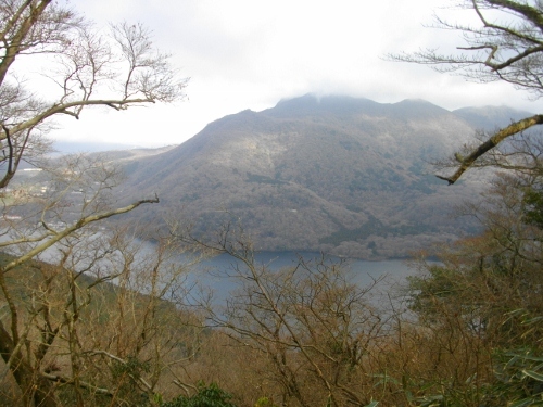 箱根外輪山湖尻峠 (1) (500x375).jpg