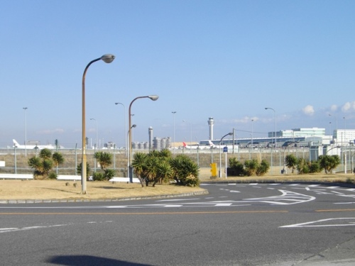 穴守稲荷羽田空港B滑走路.JPG