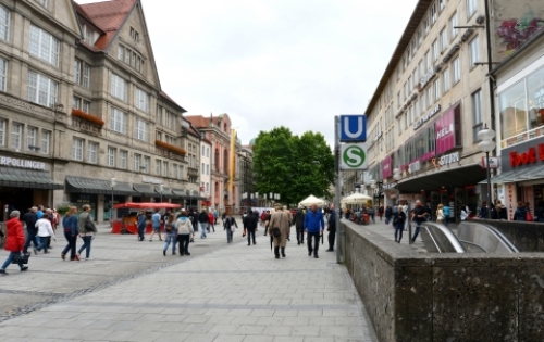 pict-ノイハウザー通り 1.jpg