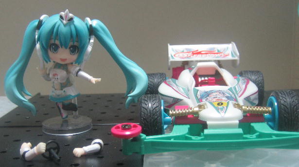 みくよんく