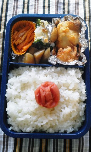 唐揚弁当.jpg