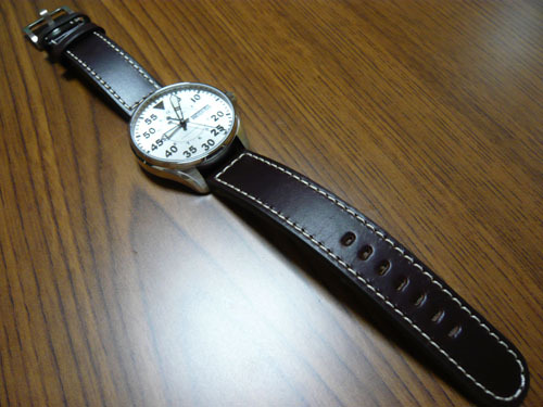 hamilton_khaki_pilot.jpg