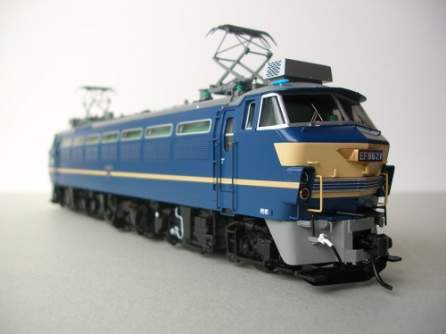 ＨＯ　１６番　ＥＦ６６-２７　　ニーナ　鉄道模型.JPG
