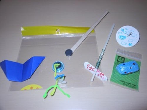 2015.3.28 しょうたくん、たいじゅくんと、老人福祉センターのお祭りへ3 工作1.JPG