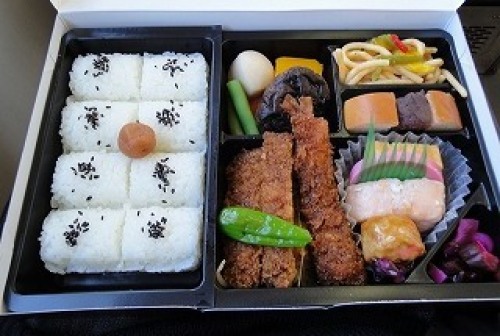 リニア・鉄道館～まんぷく弁当.jpg