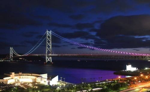 明石海峡大橋の夜景.jpg