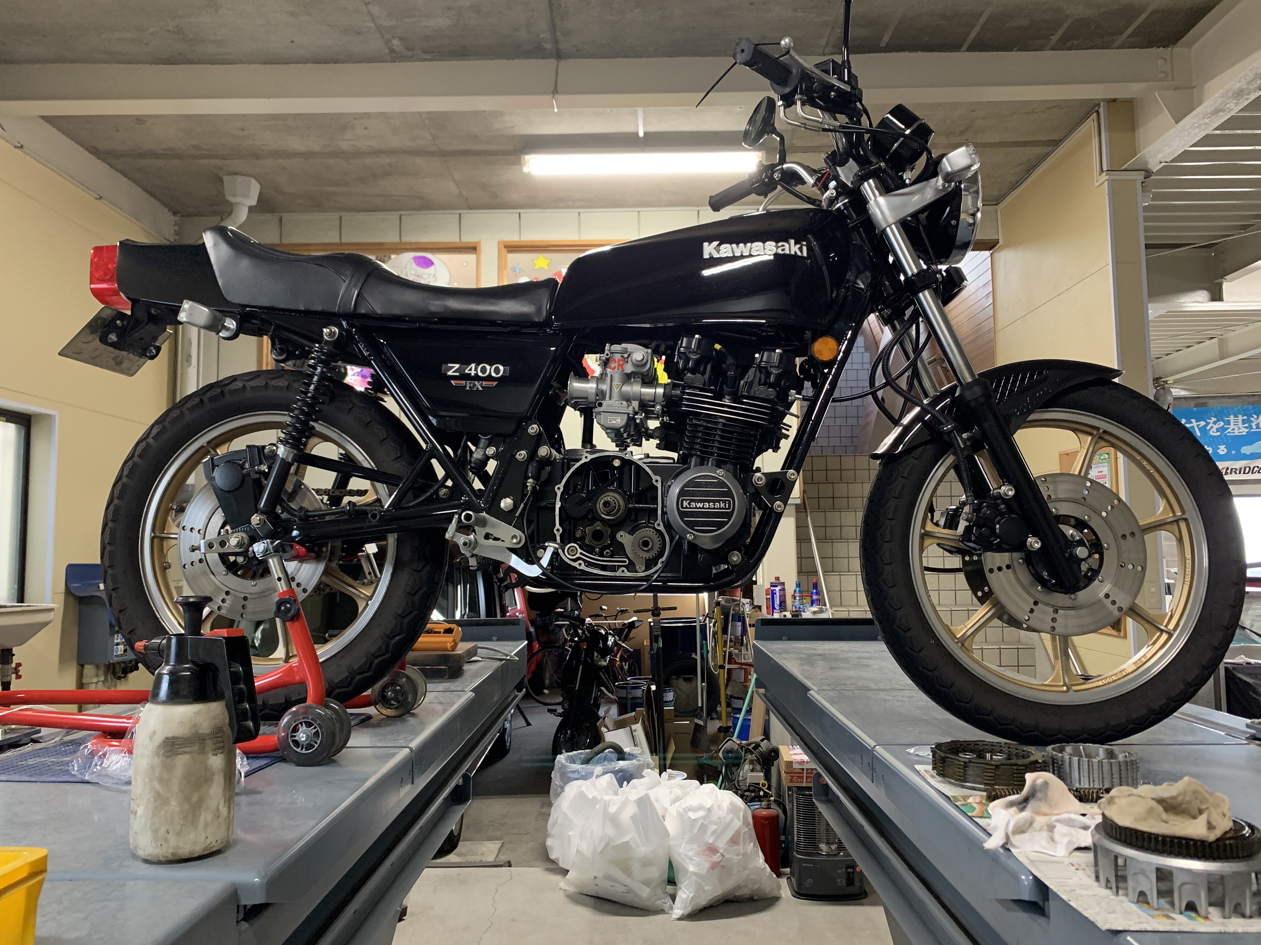 新作入荷低価即配可 KAWASAKI Z400GP 純正オイルクーラー KZ400M 検索#Z550GP#GPZ400F#Z400FX#ゼファー400カイ# A-77 冷却装置