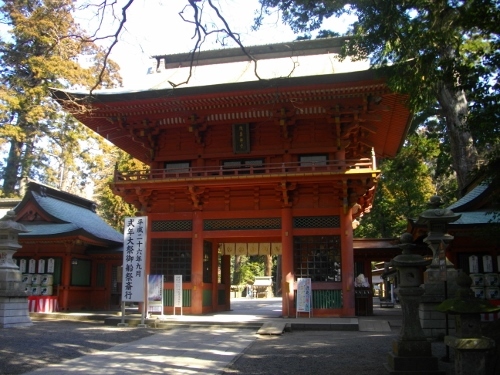 鹿島神宮楼門 (500x375).jpg