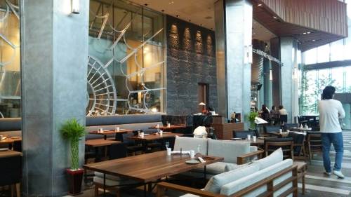 20140704above 02店外観.jpg