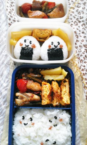 にこにこにこ弁当.jpg