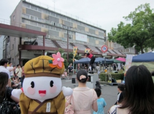 ５写真　大道芸 (330x244).jpg