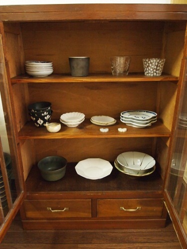 食器棚１.jpg