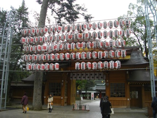 大国魂神社随神門.JPG