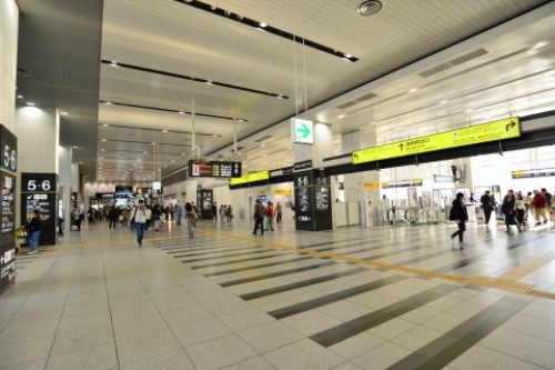pict-大阪駅　14.jpg