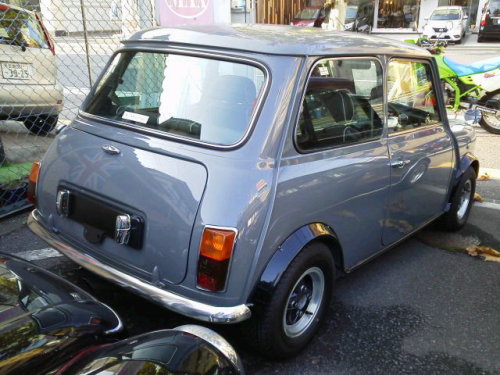 Ｉ-ＭＡＸ（ミニＭＫ２仕様）後ろ